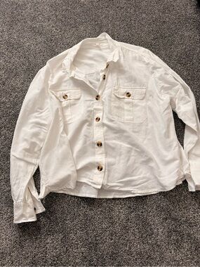 Classic cream Button-Up Shirt with Chest Pockets